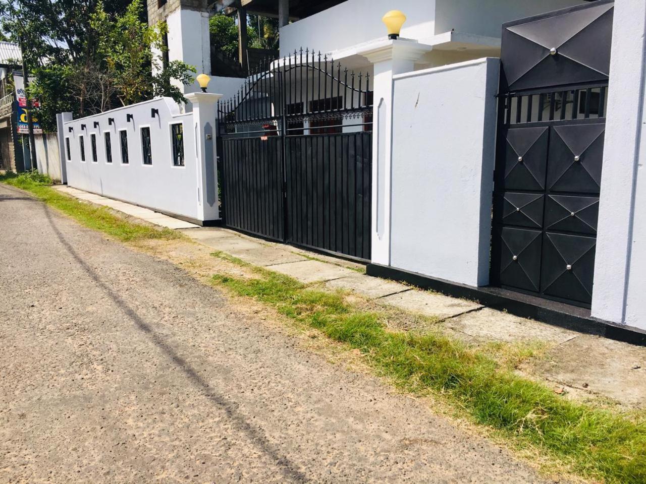 Residenza Belvedere Хиккадува Экстерьер фото